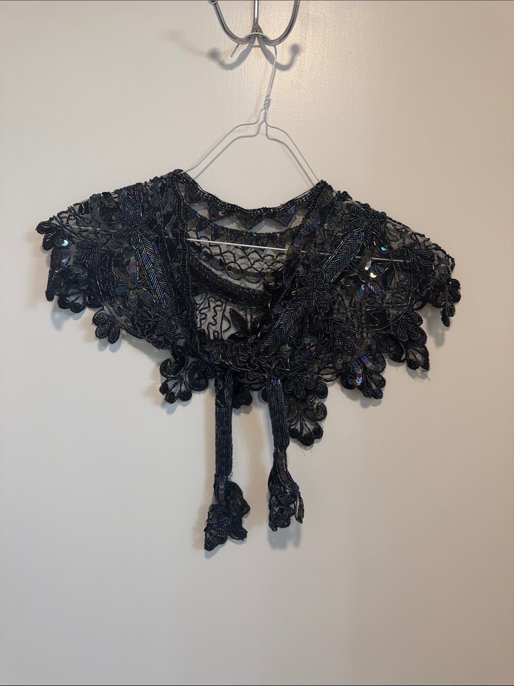 Black Beaded Lace Capelet Collar - Women's Accessory